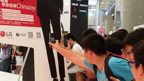 LG 21:9超宽屏显示器闪耀ChinaJoy2015