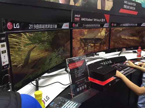 LG 21:9超宽屏显示器闪耀ChinaJoy2015
