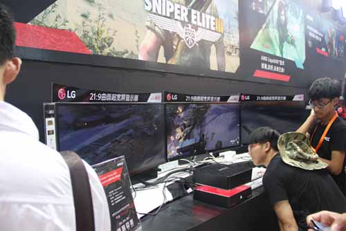 LG 21:9超宽屏显示器闪耀ChinaJoy2015